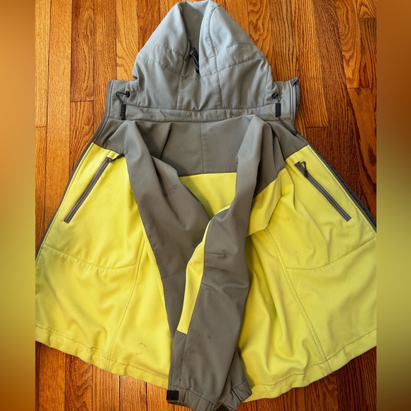 Women’s ice climbing hooded jacket - Picture 3 of 6